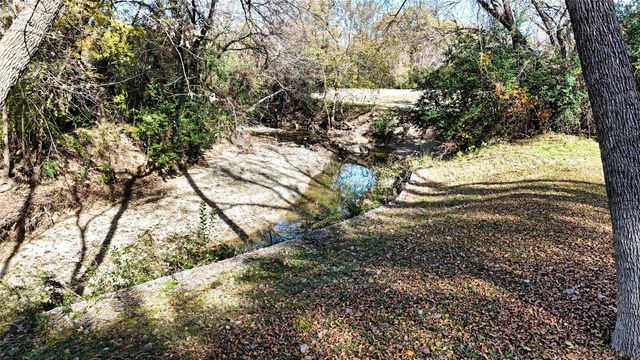 3161 Brincrest Circle, Farmers Branch, TX 75234