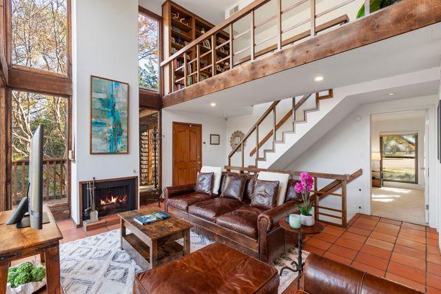 3161 Brincrest Circle, Farmers Branch, TX 75234