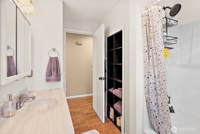 15639 SE 263rd Place, Covington, WA 98042