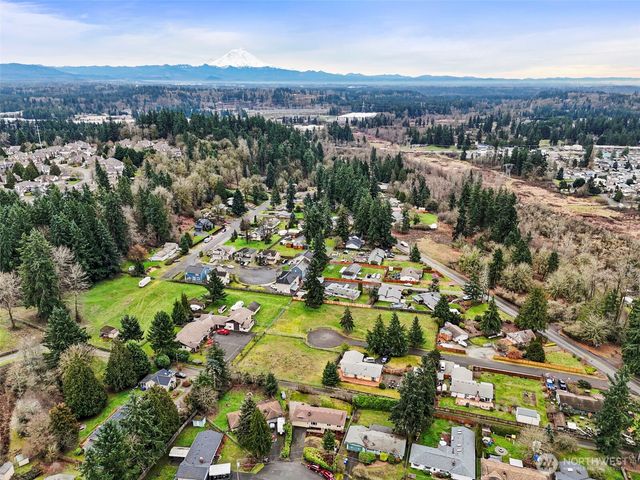 15639 SE 263rd Place, Covington, WA 98042