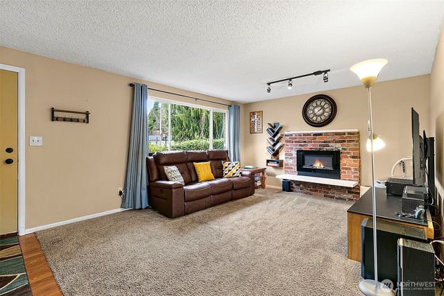 15639 SE 263rd Place, Covington, WA 98042