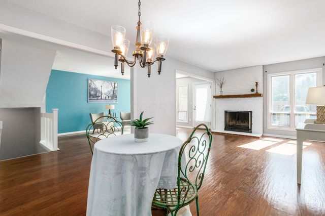 4528 Carriage Hill Lane, Columbus, OH 43220