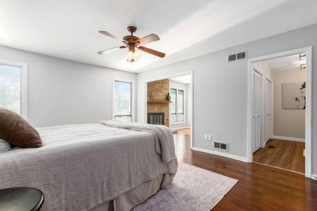 4528 Carriage Hill Lane, Columbus, OH 43220