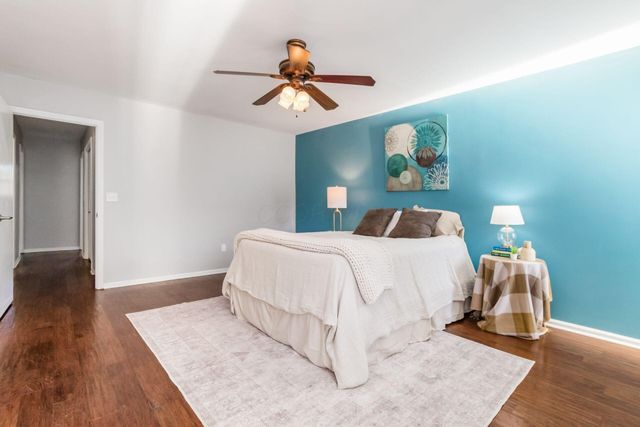 4528 Carriage Hill Lane, Columbus, OH 43220