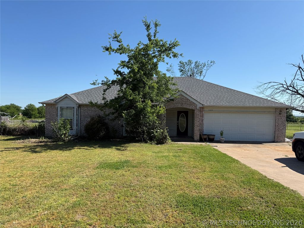 4806 E Elm Road, Claremore, OK 74019