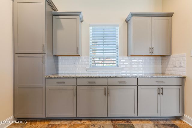 301 Brianna Lane, Broussard, LA 70518