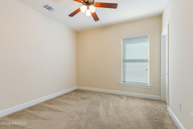 301 Brianna Lane, Broussard, LA 70518