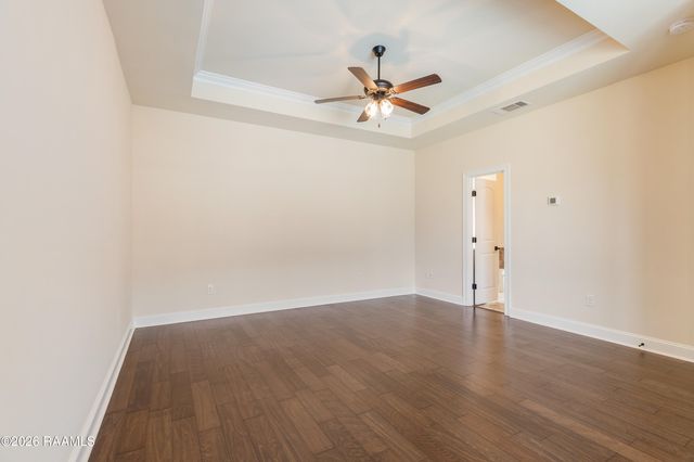 301 Brianna Lane, Broussard, LA 70518