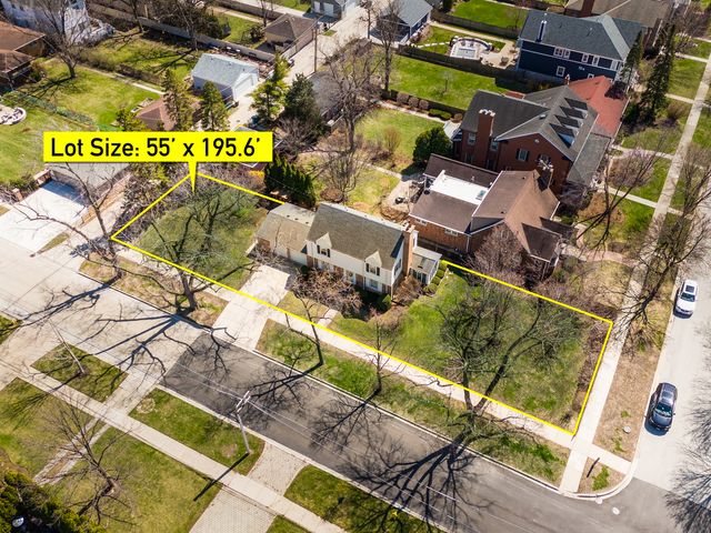 829 Hastings Street, Park Ridge, IL 60068