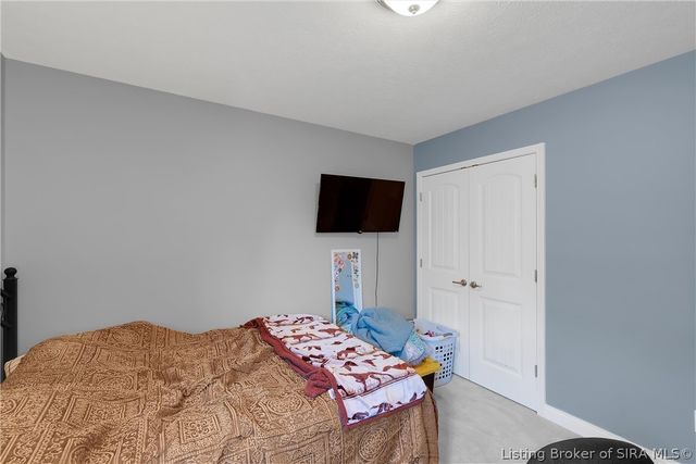 3922 Mariah Drive, New Albany, IN 47150