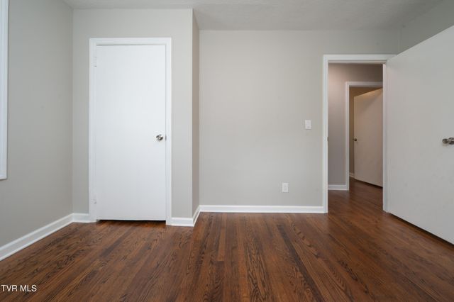 386 Timbertree Branch Road, Kingsport, TN 37660