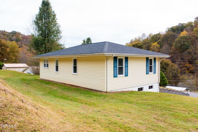 386 Timbertree Branch Road, Kingsport, TN 37660