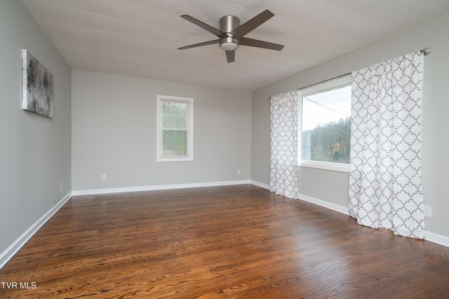 386 Timbertree Branch Road, Kingsport, TN 37660