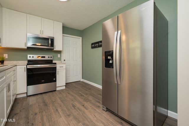 386 Timbertree Branch Road, Kingsport, TN 37660