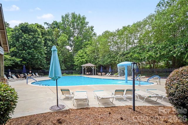 2172 Southridge Drive, Belmont, NC 28012