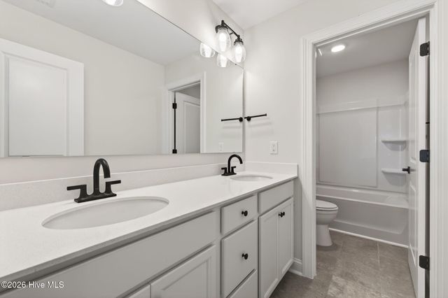 102 Maverick Lane, Dunn, NC 28334