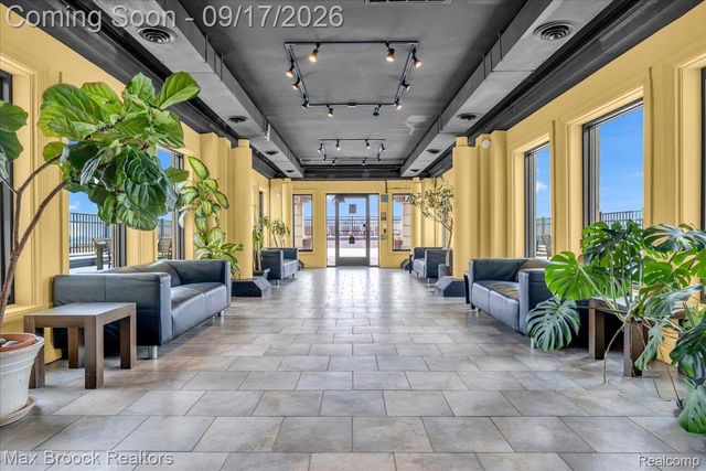 15 E Kirby Street 820, Detroit, MI 48202