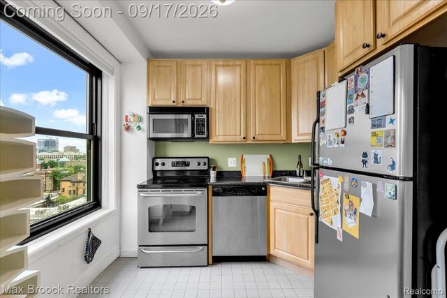 15 E Kirby Street 820, Detroit, MI 48202