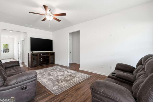 175 Crossroad Circle, Jasper, GA 30143