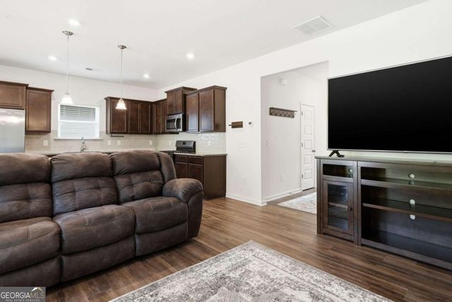175 Crossroad Circle, Jasper, GA 30143