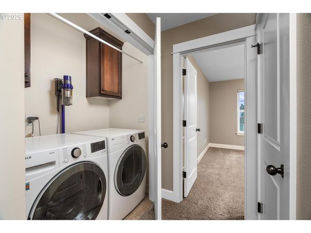 5407 Se FLAVEL St, Portland, OR 97206