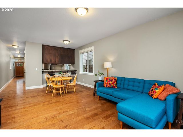 5407 Se FLAVEL St, Portland, OR 97206