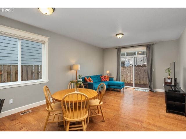 5407 Se FLAVEL St, Portland, OR 97206