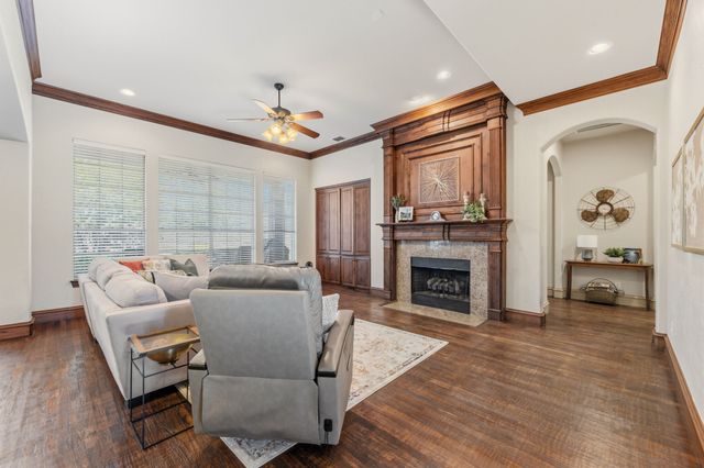 10853 Southbury Lane, Frisco, TX 75033