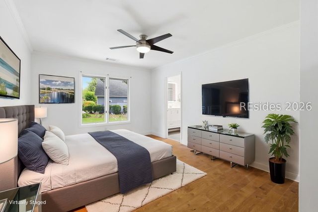 35 Outpost Ln, Hilton Head Island, SC 29928