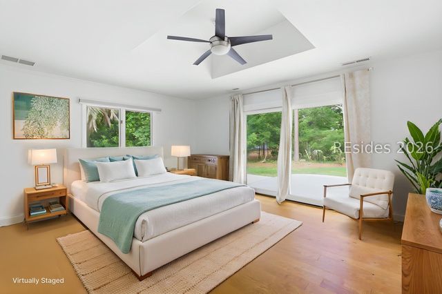 35 Outpost Ln, Hilton Head Island, SC 29928