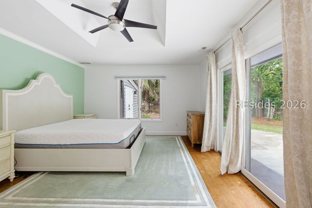 35 Outpost Ln, Hilton Head Island, SC 29928