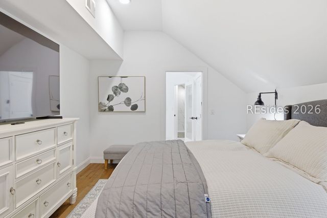 35 Outpost Ln, Hilton Head Island, SC 29928
