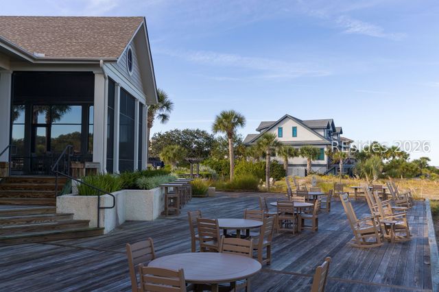 35 Outpost Ln, Hilton Head Island, SC 29928