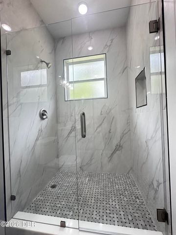221 W Euclid Avenue, Deland, FL 32720