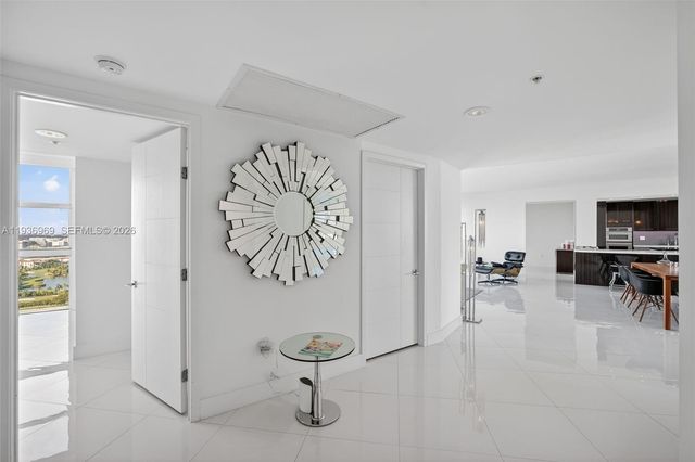 3370 Hidden Bay Dr 2711, Aventura, FL 33180