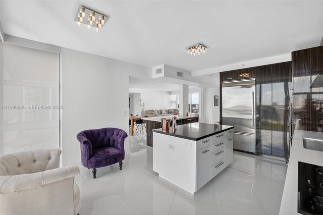 3370 Hidden Bay Dr 2711, Aventura, FL 33180