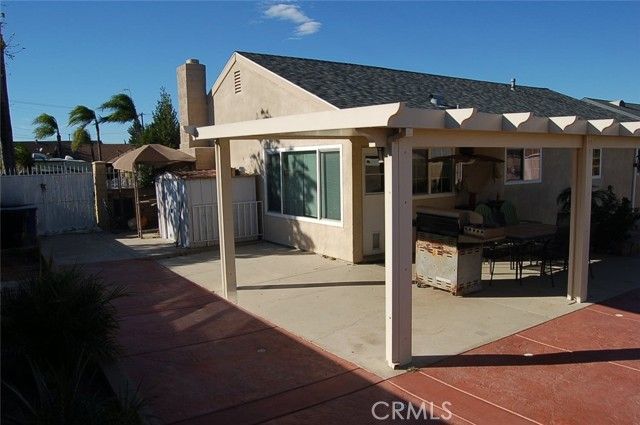 395 S Tamarisk, Rialto, CA 92376