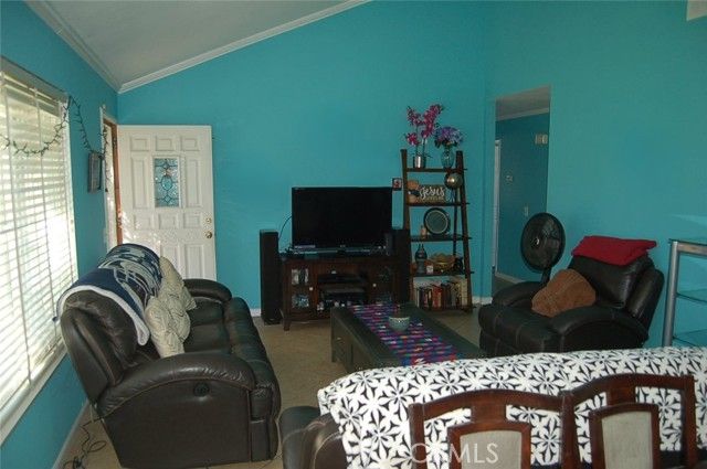 395 S Tamarisk, Rialto, CA 92376