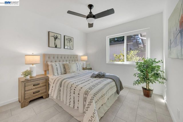 7331 Elmwood Cir, Pleasanton, CA 94588