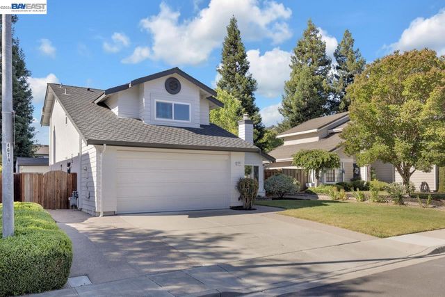 7331 Elmwood Cir, Pleasanton, CA 94588