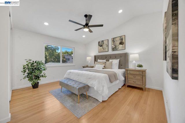7331 Elmwood Cir, Pleasanton, CA 94588