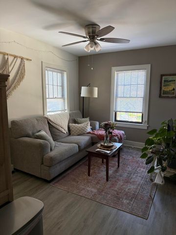 205 Michigan Avenue, Valparaiso, IN 46383