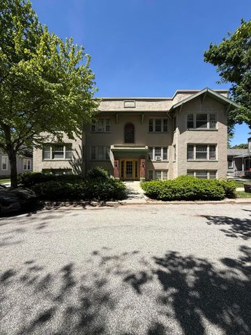 205 Michigan Avenue, Valparaiso, IN 46383