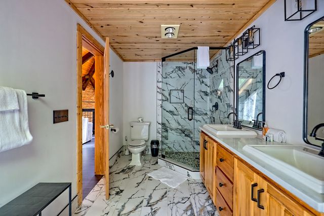 2839 Helton Creek Road, Blairsville, GA 30512