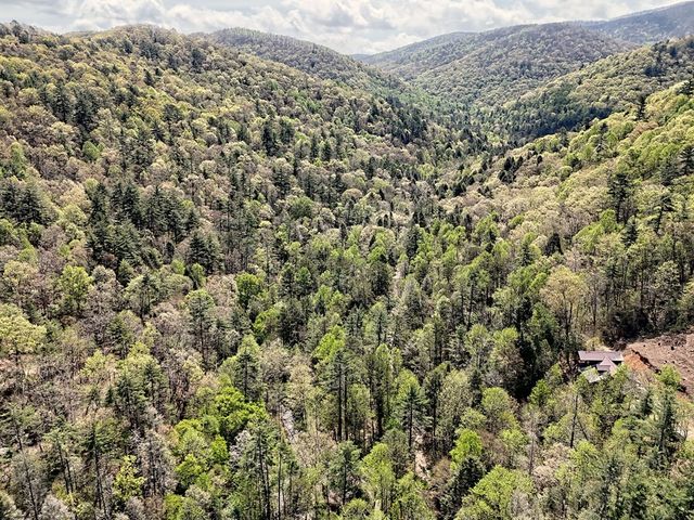 2839 Helton Creek Road, Blairsville, GA 30512