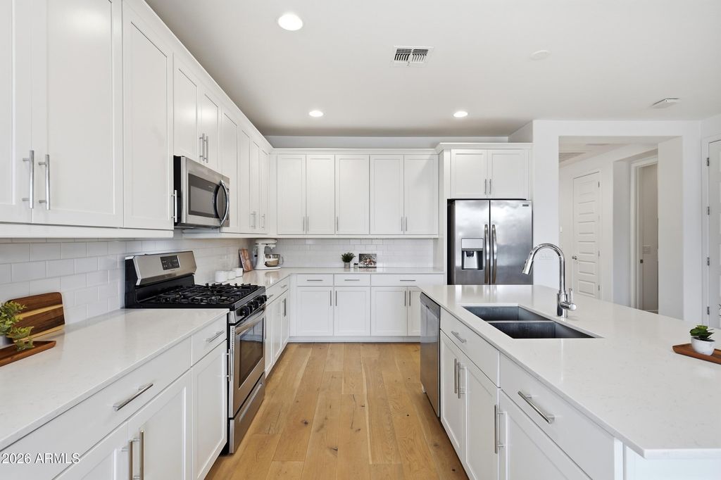 24947 N 172ND Lane, Surprise, AZ 85387 — photo 4