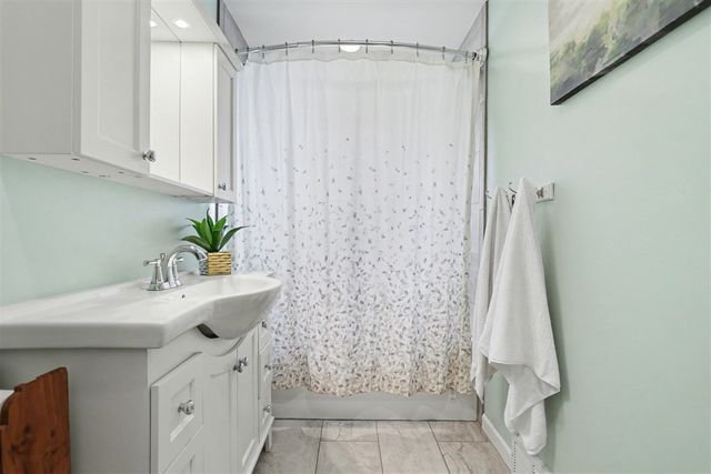 8861 E Main Street, Galesburg, MI 49053