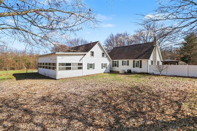 8861 E Main Street, Galesburg, MI 49053