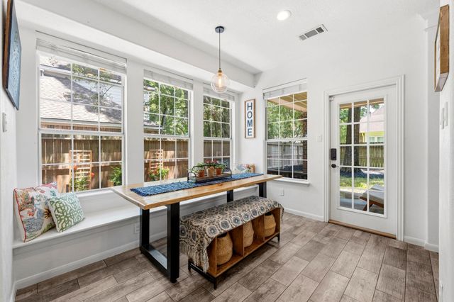 67 Terraglen Drive, The Woodlands, TX 77382