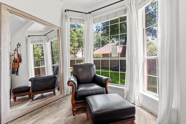 67 Terraglen Drive, The Woodlands, TX 77382